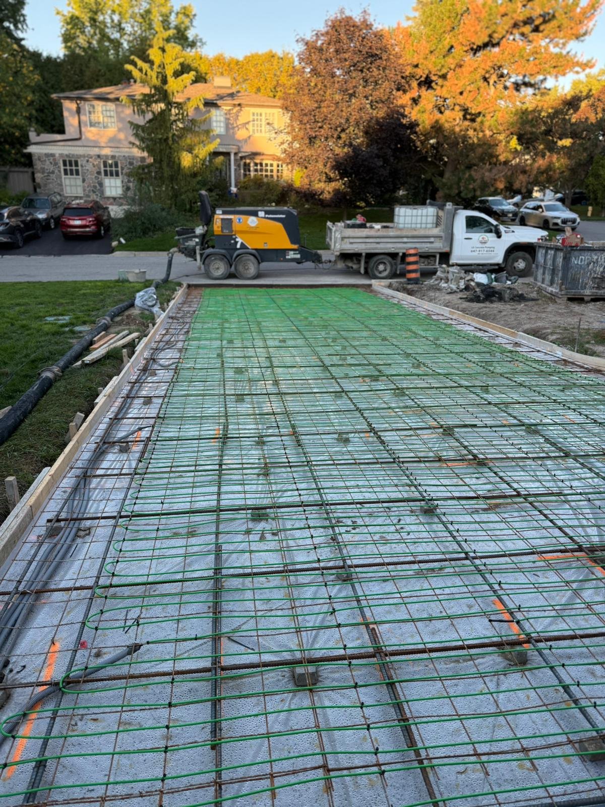 LG Concrete Pumping - Driveways with Heat or Regular Slabs Img01