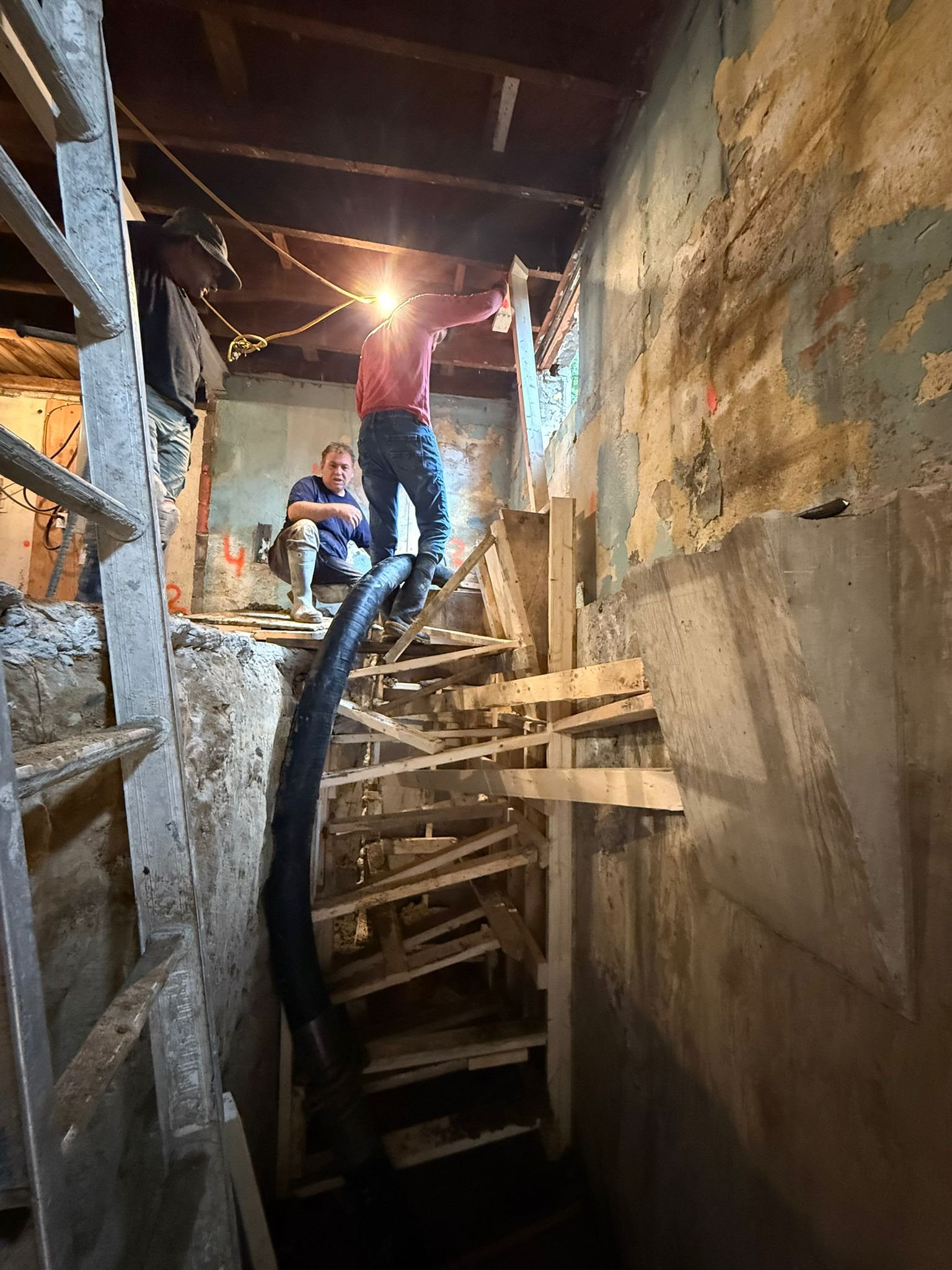 LG Concrete and Pumping - Underpinning Img1